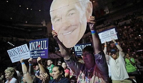 Ron Paul supporters in Tampa.jpg