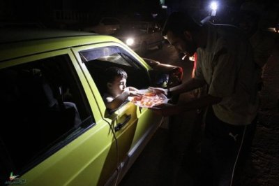 Hamas_supporters_celebrate_shooting_2.jpg