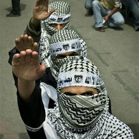 Palestinian Nazi Salute.jpg