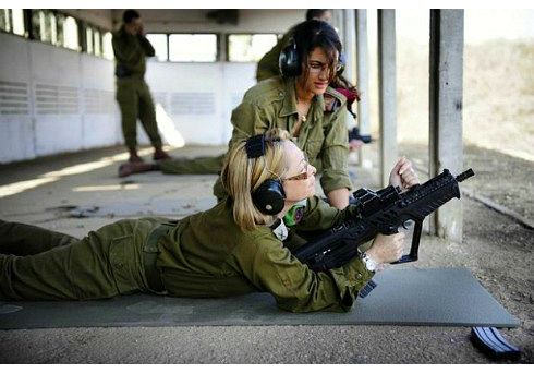 IDF women 8a.jpg